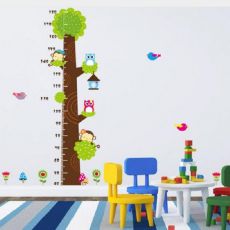 Nálepka na stenu meter Strom so zvieratkami